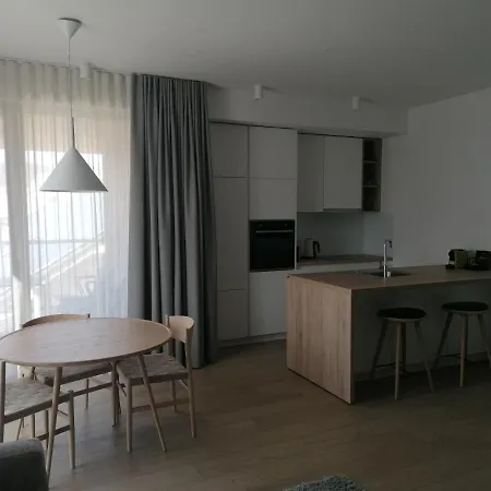 Regentova شقة فندقية 4*