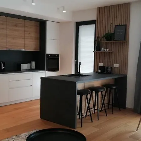 Hotel apartamentowy Regentova 4*