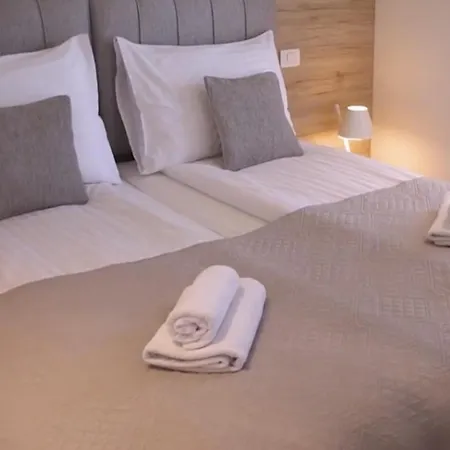 Regentova Aparthotel 4*