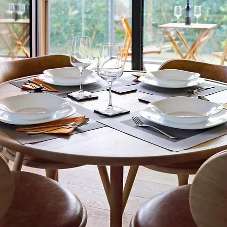 Aparthotel Regentova
