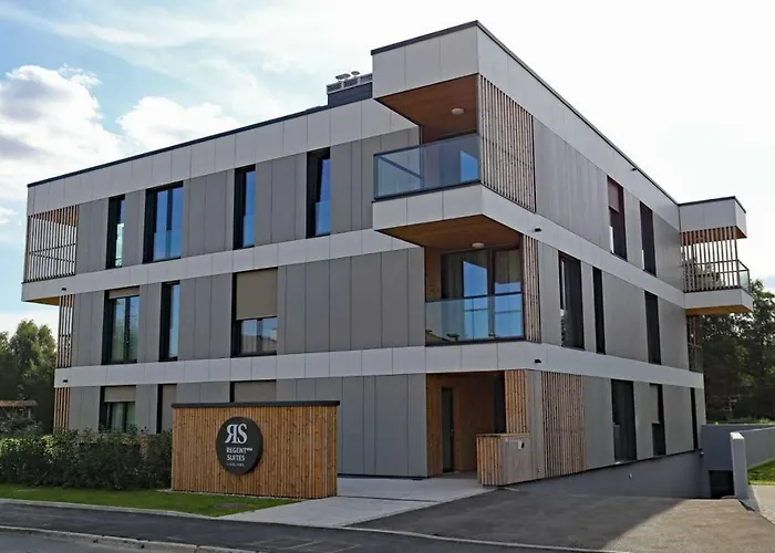 Apartahotel Regentova 4*